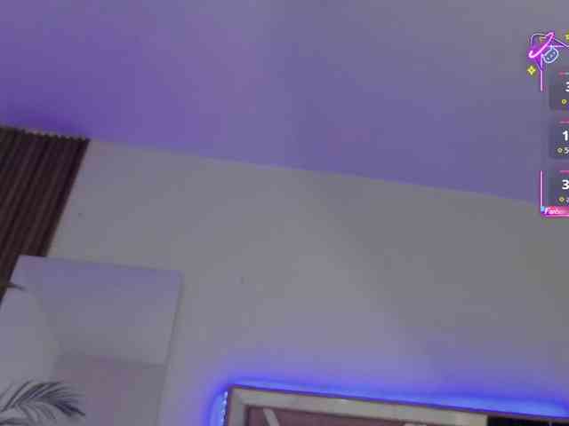EimyAnistonCute webcam