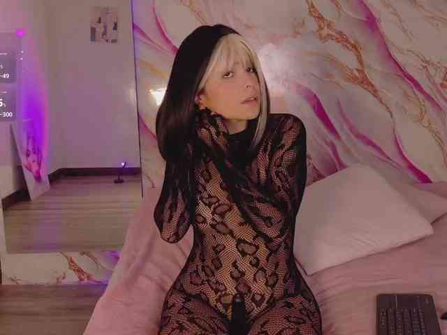 EimyAnistonCute webcam