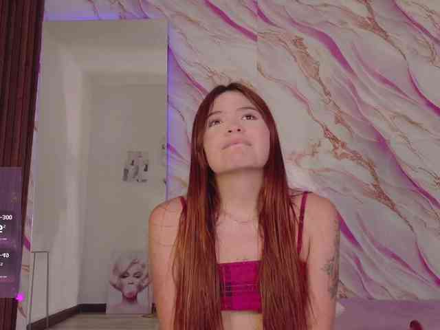 EimyAnistonCute webcam