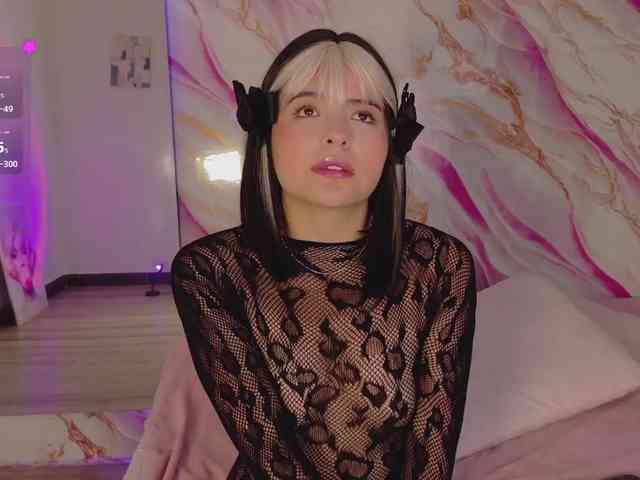 EimyAnistonCute webcam