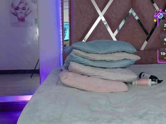 EimyAnistonCute webcam