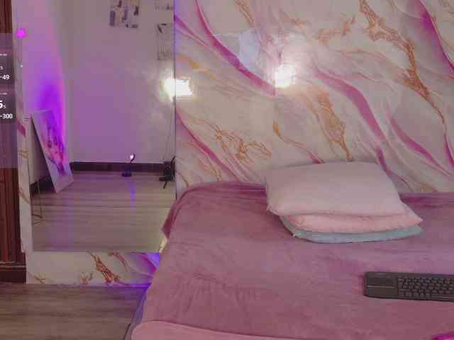 EimyAnistonCute webcam