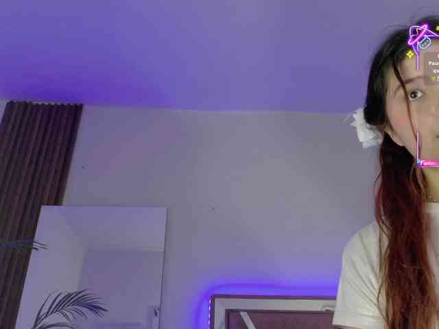 EimyAnistonCute webcam