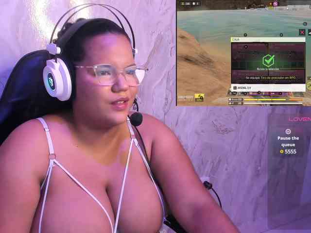 MhiaRey webcam
