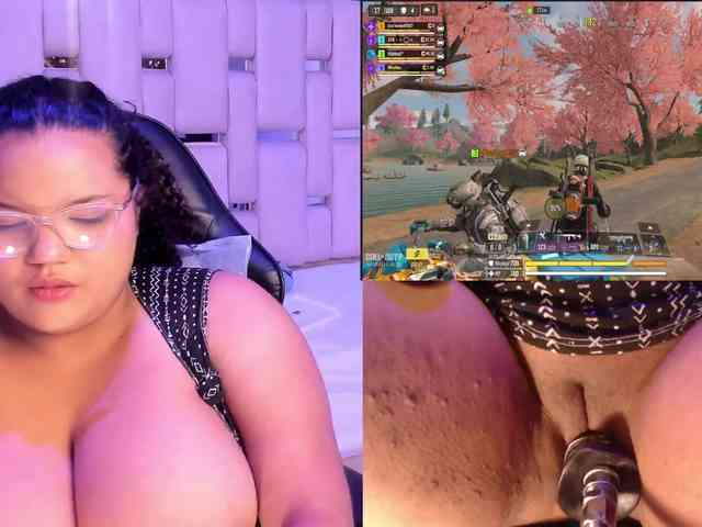MhiaRey webcam