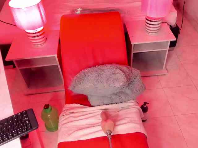 MhiaRey webcam