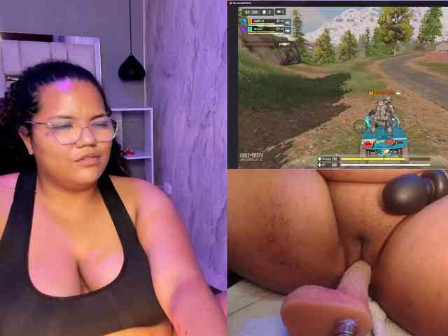 MhiaRey webcam