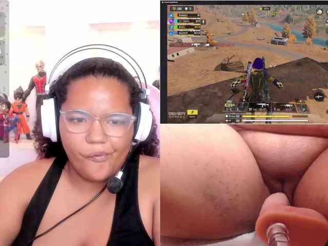 MhiaRey webcam