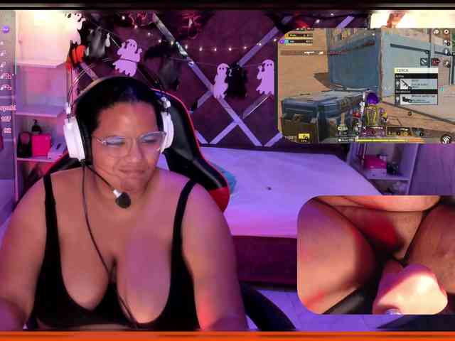 MhiaRey webcam