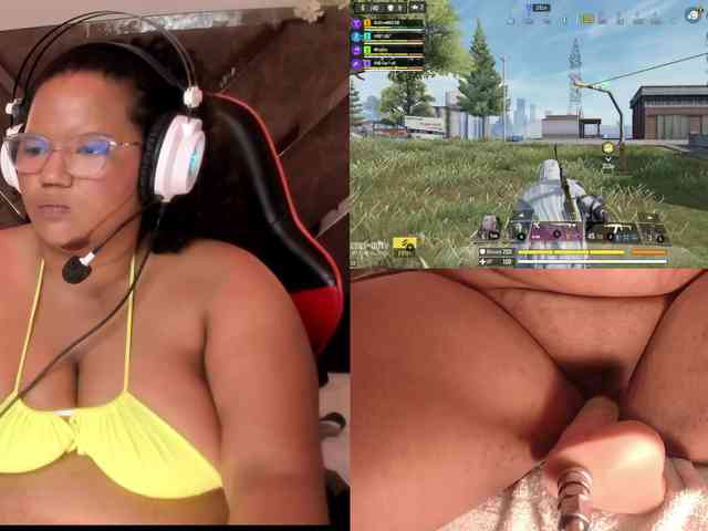 MhiaRey webcam