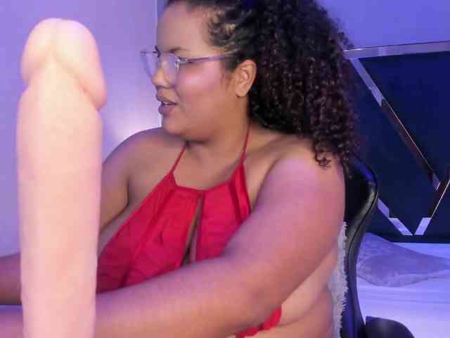 MhiaRey webcam