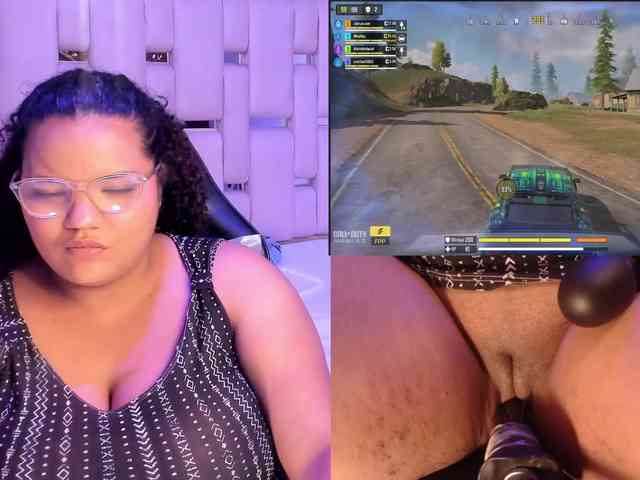 MhiaRey webcam