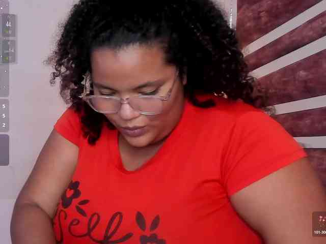 MhiaRey webcam