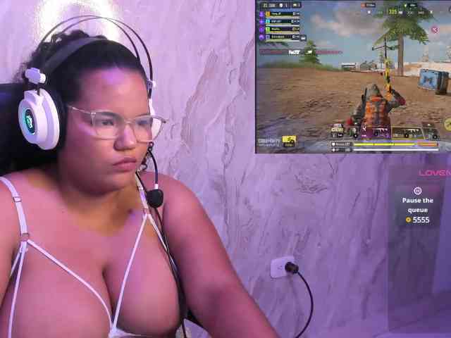 MhiaRey webcam