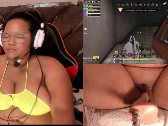 MhiaRey webcam