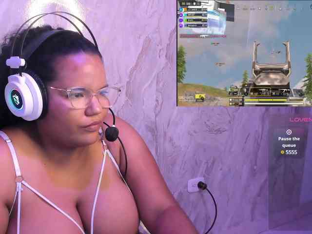 MhiaRey webcam