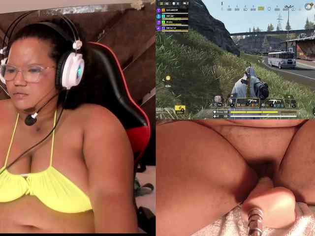 MhiaRey webcam