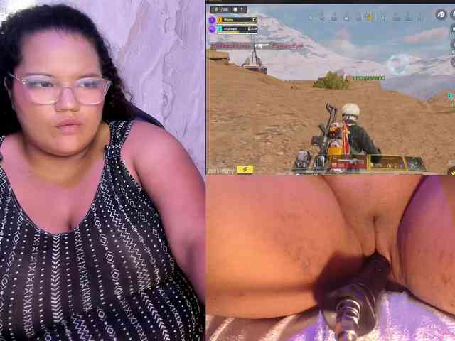 MhiaRey Live Webcam on BongaCams