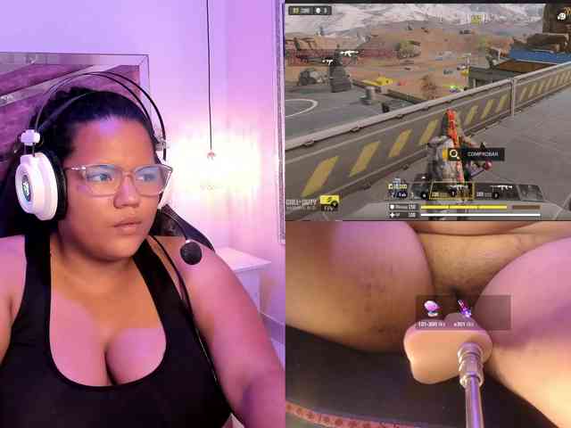 MhiaRey webcam