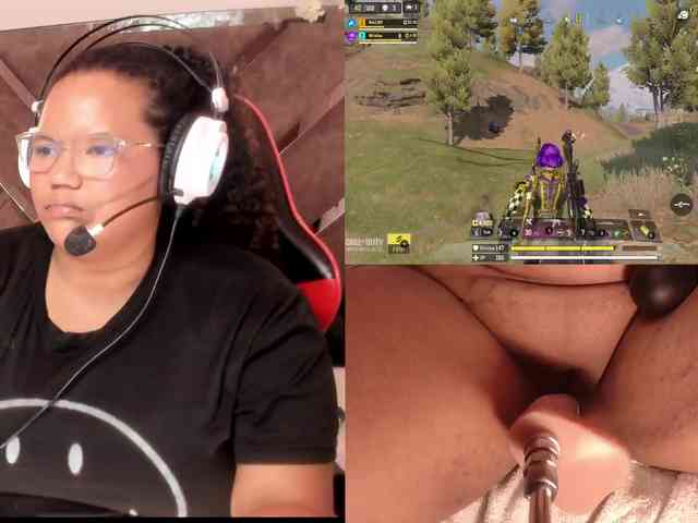 MhiaRey webcam