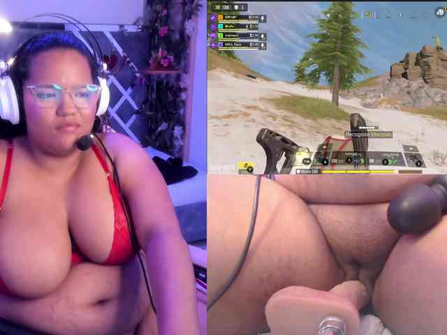 MhiaRey webcam