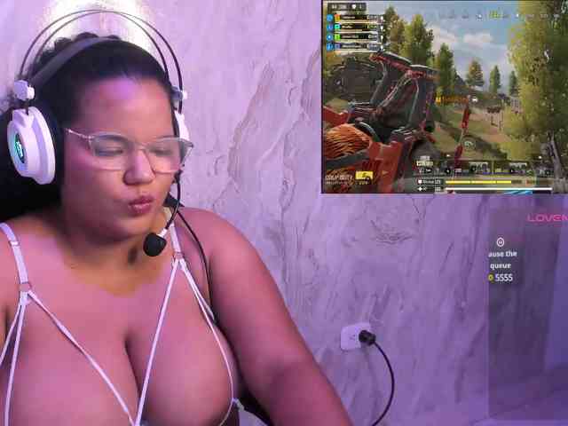 MhiaRey webcam