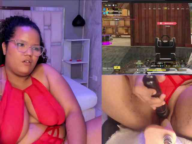 MhiaRey webcam