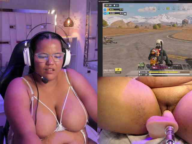 MhiaRey webcam