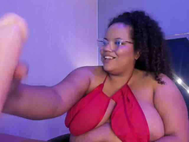 MhiaRey webcam