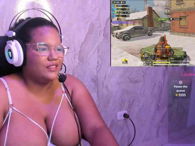 MhiaRey webcam