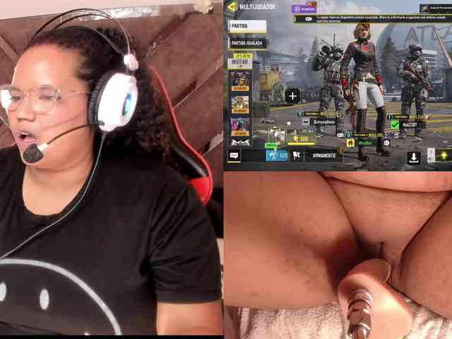 MhiaRey webcam