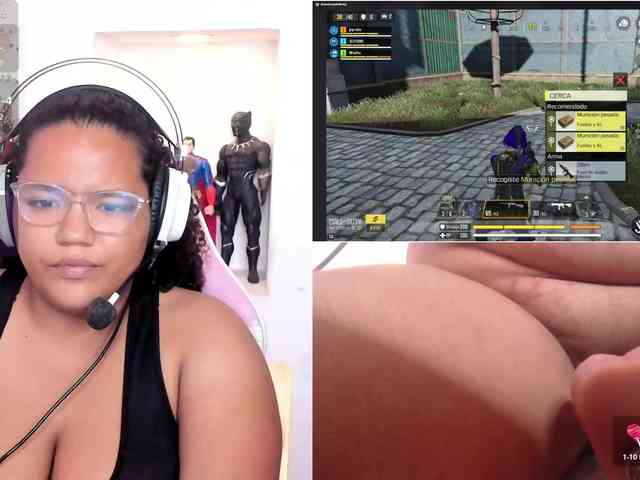 MhiaRey webcam