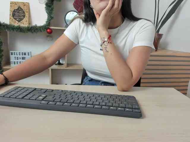 merlinaa-adams webcam