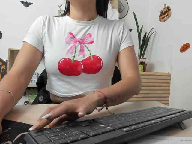 merlinaa-adams webcam
