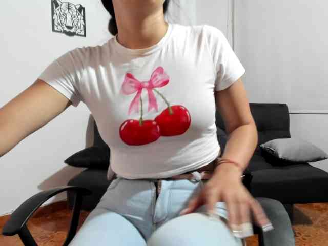 merlinaa-adams webcam