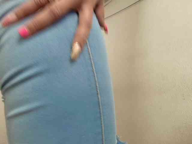 merlinaa-adams webcam