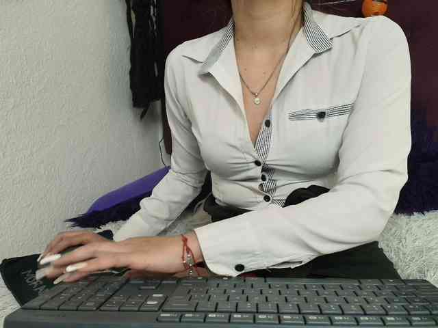 merlinaa-adams webcam