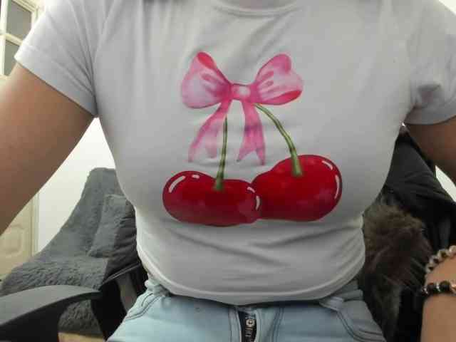 merlinaa-adams webcam