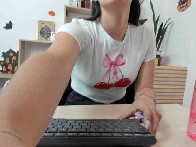 merlinaa-adams webcam