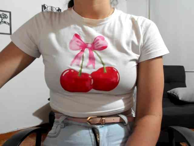 merlinaa-adams webcam