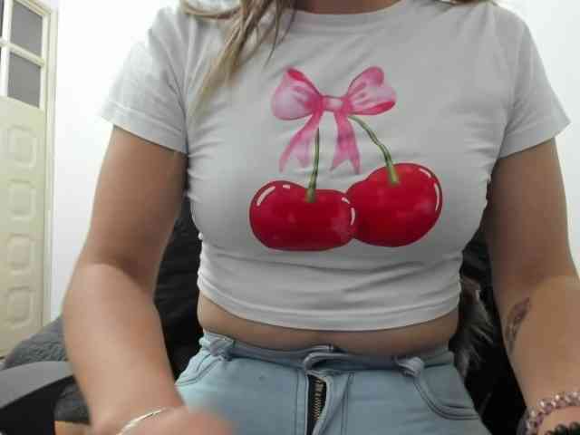 merlinaa-adams webcam