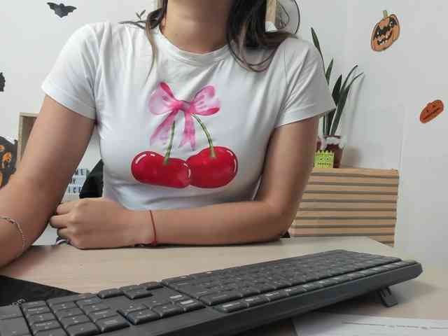 merlinaa-adams webcam