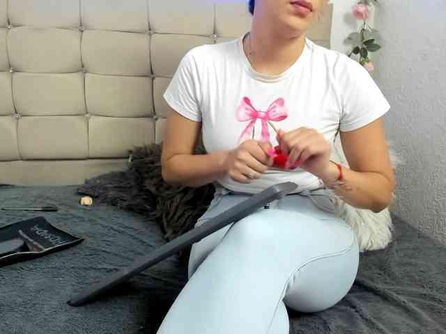 merlinaa-adams webcam