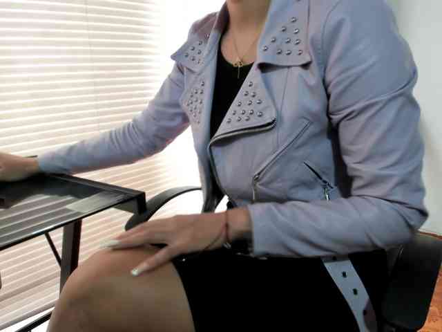 merlinaa-adams webcam