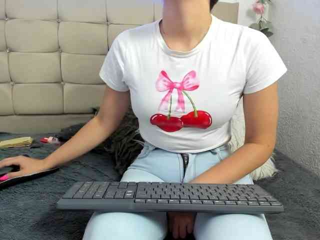 merlinaa-adams webcam