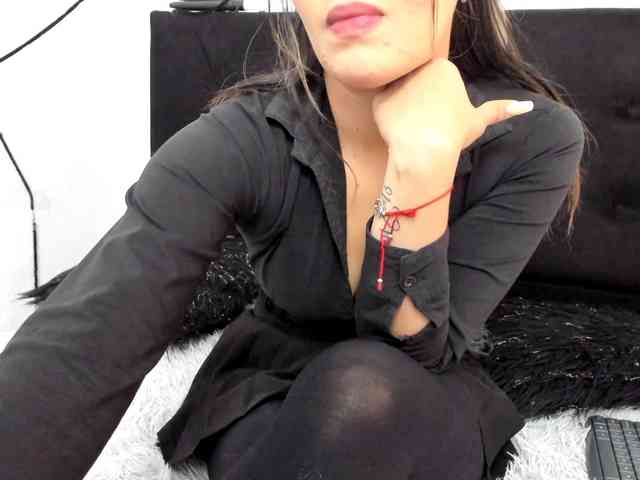 merlinaa-adams webcam