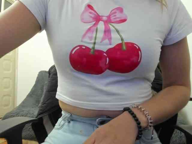 merlinaa-adams webcam