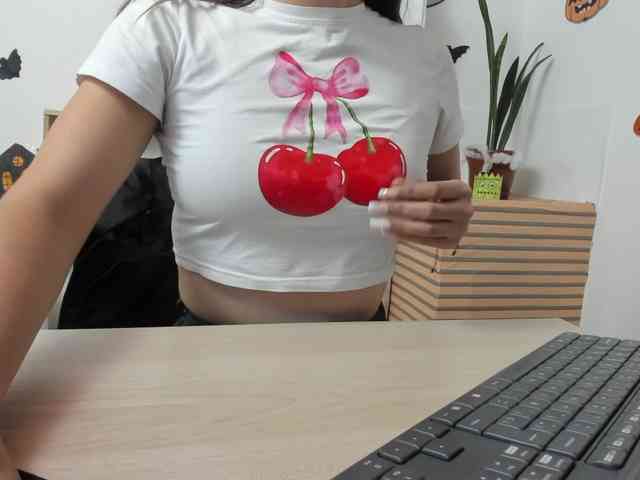 merlinaa-adams webcam