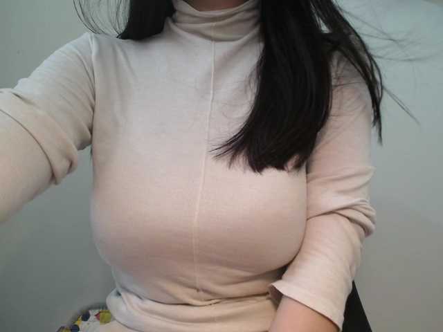 QueenHot92 webcam