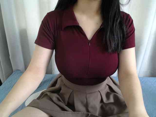 QueenHot92 webcam